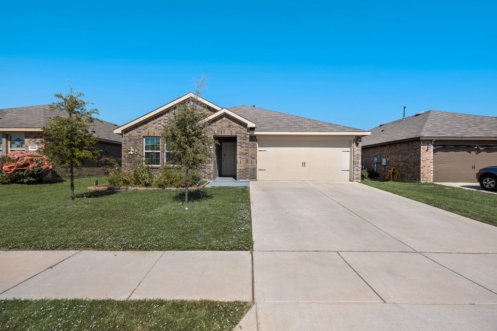 2929 Goodrich Street, Royse City, TX 75189