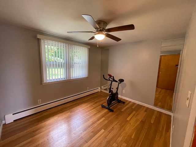 2 Elizabeth Street, Palmer, MA 01069