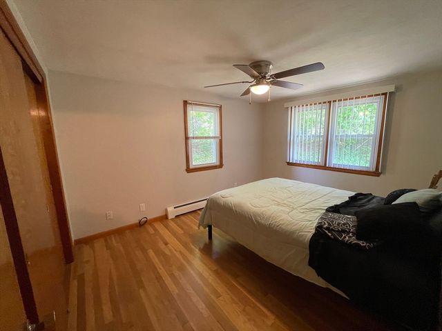 2 Elizabeth Street, Palmer, MA 01069