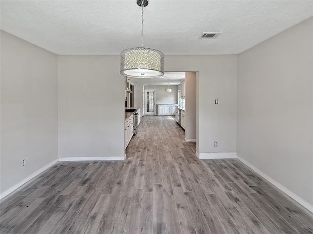 10902 Fawnview Drive, Houston, TX 77070