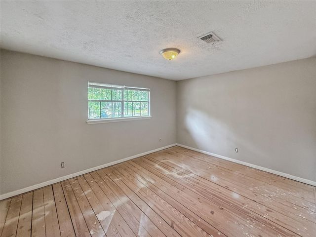 10902 Fawnview Drive, Houston, TX 77070