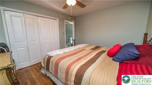 2122 Vista Drive, Bethlehem City, PA 18018