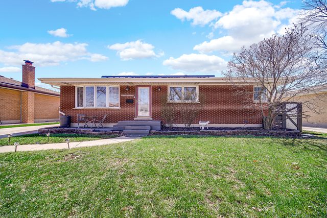661 W Saint Aubin Drive, Addison, IL 60101