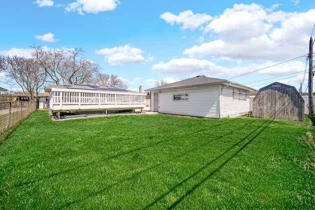 661 W Saint Aubin Drive, Addison, IL 60101