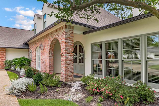 8341 Myrtlelake Dr, Baton Rouge, LA 70810