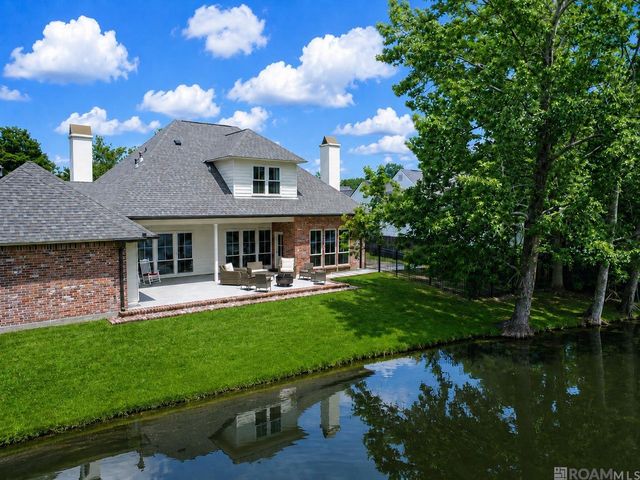 8341 Myrtlelake Dr, Baton Rouge, LA 70810