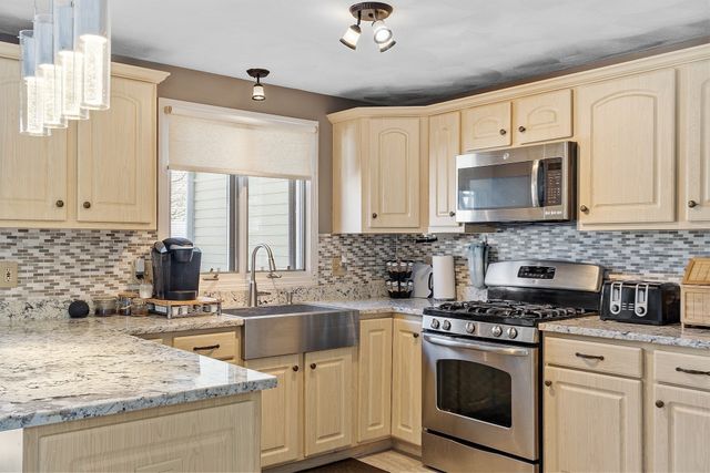 4001 Pouliot Place, Wilmington, MA 01887