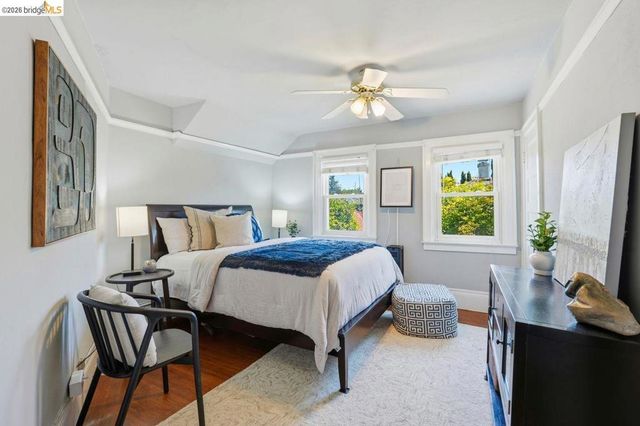 1134 Chatham Rd, Oakland, CA 94610
