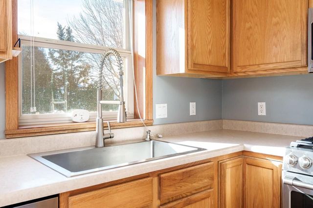 256 Blaser Drive, Belleville, WI 53508