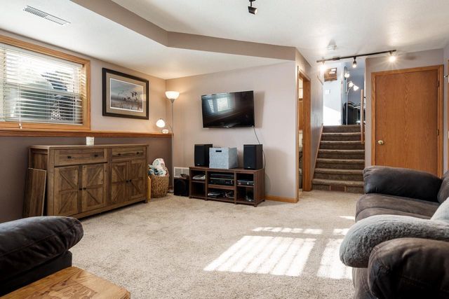 256 Blaser Drive, Belleville, WI 53508