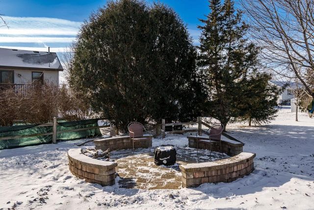 256 Blaser Drive, Belleville, WI 53508