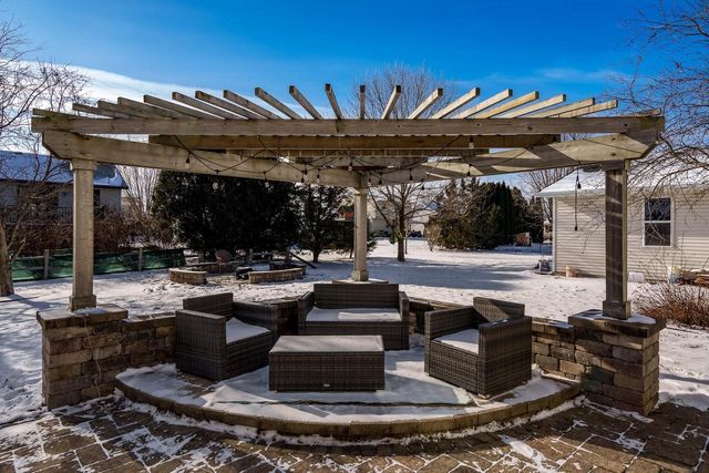 256 Blaser Drive, Belleville, WI 53508