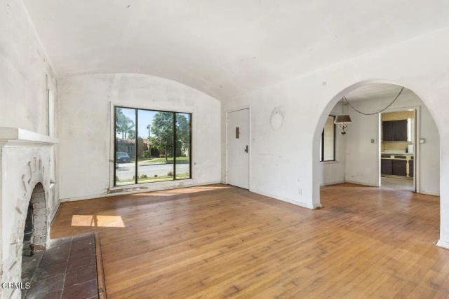 2193 Casa Grande Street, Pasadena, CA 91104