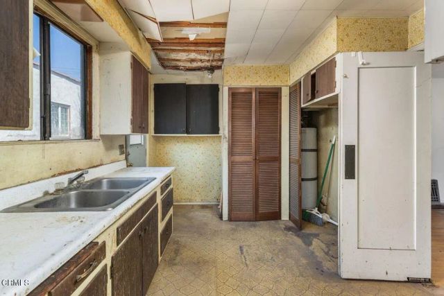 2193 Casa Grande Street, Pasadena, CA 91104