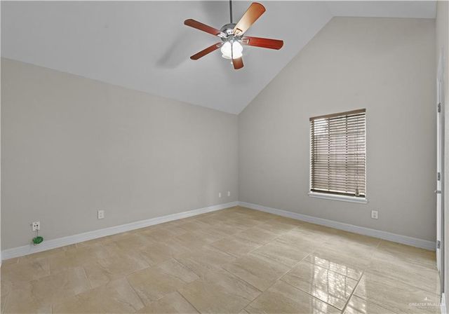 2125 Robin Avenue, Mcallen, TX 78504