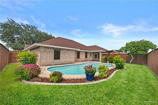 2125 Robin Avenue, Mcallen, TX 78504