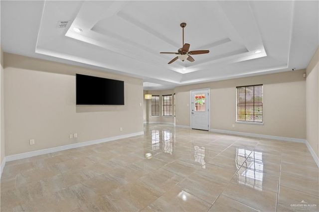 2125 Robin Avenue, Mcallen, TX 78504