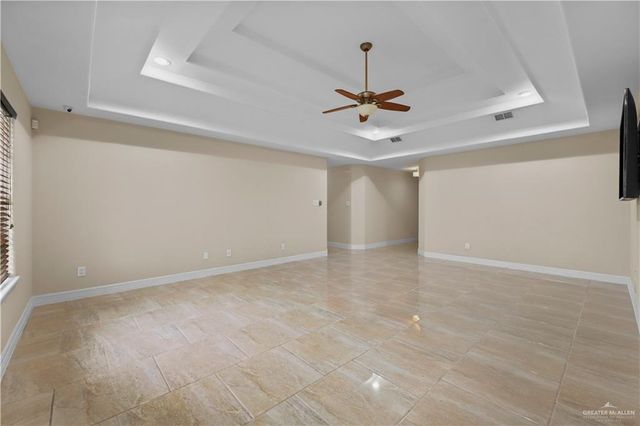 2125 Robin Avenue, Mcallen, TX 78504