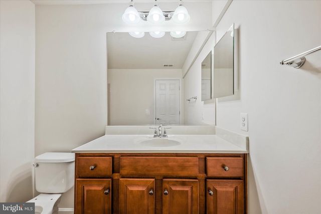 3994 MELTING SNOW PL, Dumfries, VA 22025