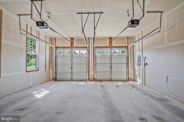3994 MELTING SNOW PL, Dumfries, VA 22025