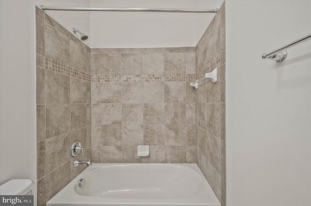 3994 MELTING SNOW PL, Dumfries, VA 22025
