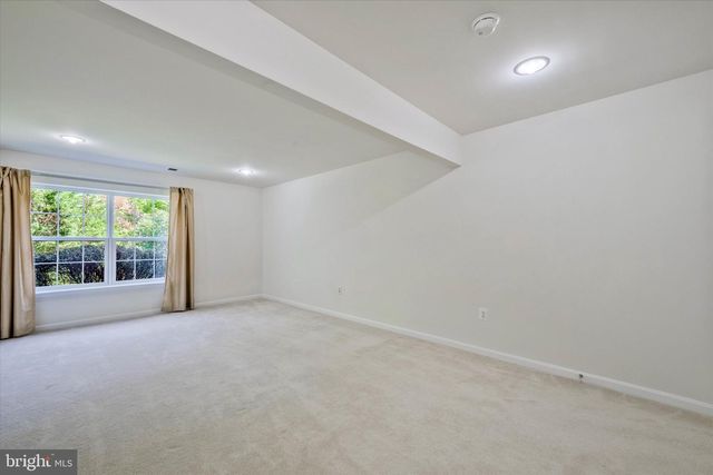 3994 MELTING SNOW PL, Dumfries, VA 22025