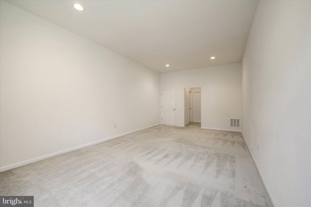 3994 MELTING SNOW PL, Dumfries, VA 22025