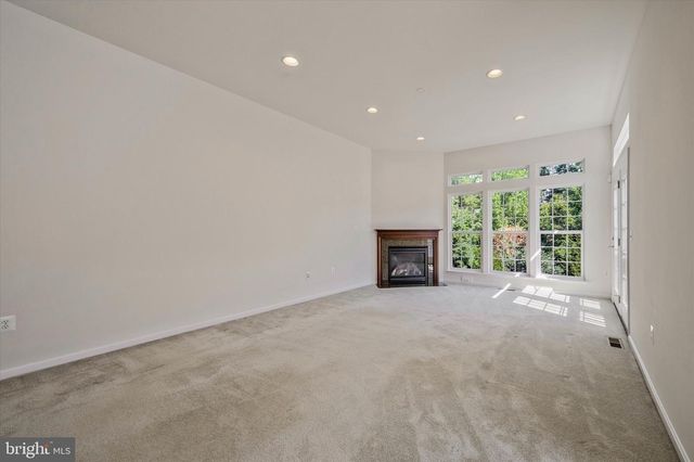 3994 MELTING SNOW PL, Dumfries, VA 22025