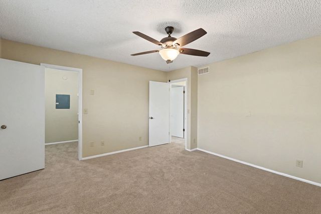 8724 E Boston, Wichita, KS 67207