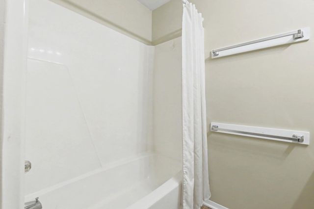 8724 E Boston, Wichita, KS 67207