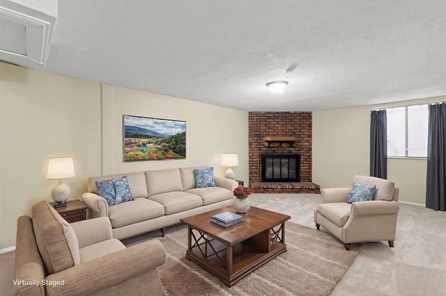 8724 E Boston, Wichita, KS 67207