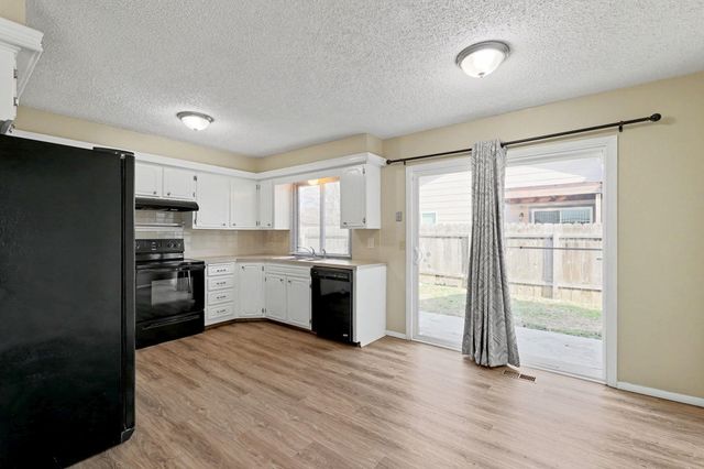 8724 E Boston, Wichita, KS 67207