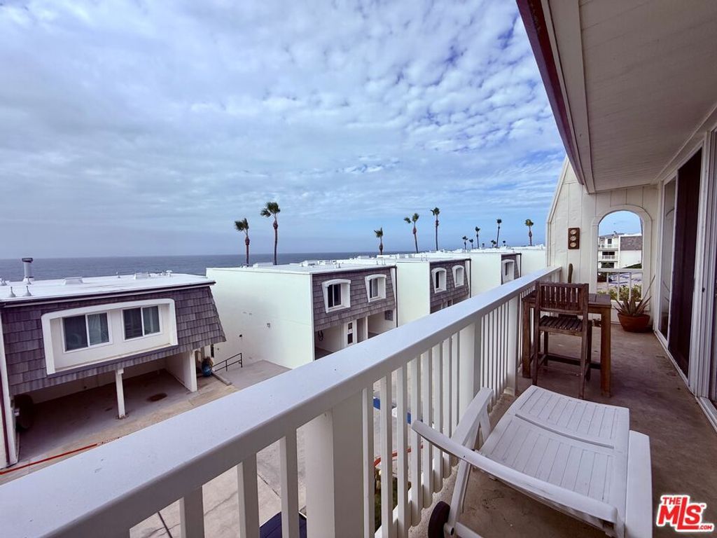 11934 Whalers Lane, Malibu, CA 90265 — exterior