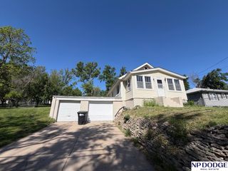 5408 S 52nd Street, Omaha, NE 68117