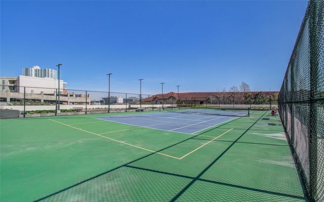 1701 Hermann Drive 20D, Houston, TX 77004