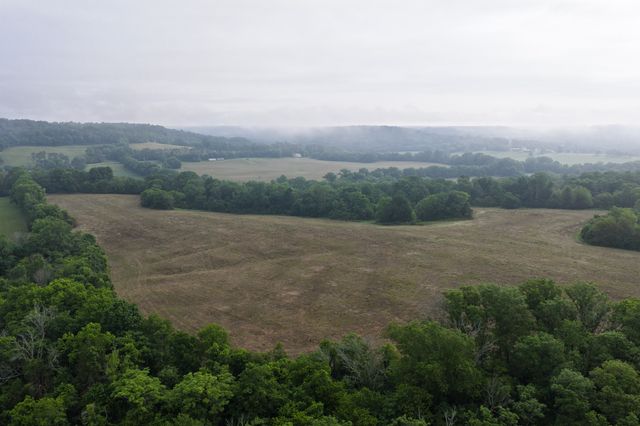 3526 Williamsport Pike, Williamsport, TN 38487