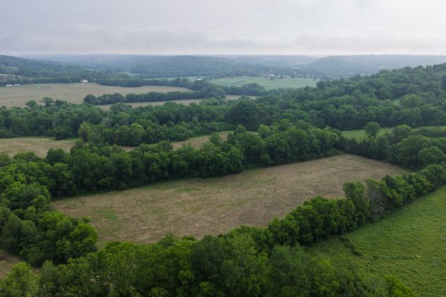 3526 Williamsport Pike, Williamsport, TN 38487