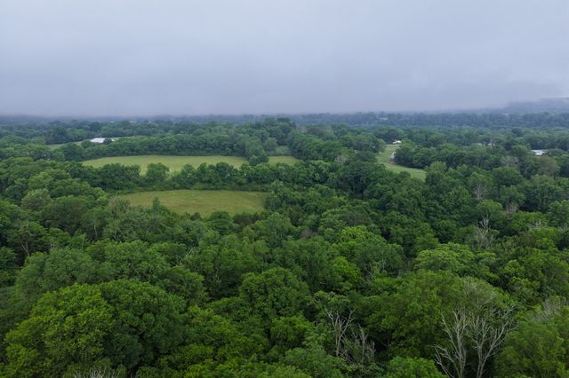 3526 Williamsport Pike, Williamsport, TN 38487