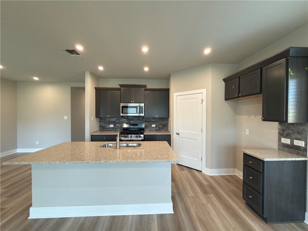 1220 Patriot Drive, College Station, TX 77845 — photo 3