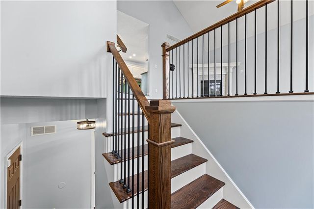 16400 Speaker Avenue, Belton, MO 64012
