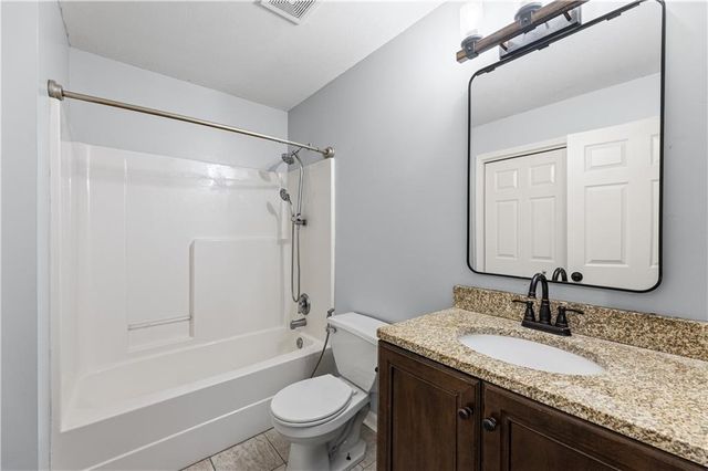 16400 Speaker Avenue, Belton, MO 64012