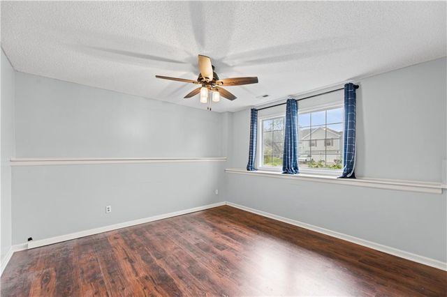 16400 Speaker Avenue, Belton, MO 64012