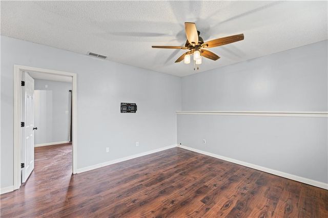 16400 Speaker Avenue, Belton, MO 64012