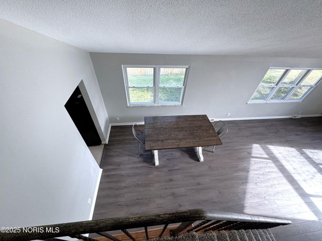 2707 Arthur Street, Oregon, OH 43616