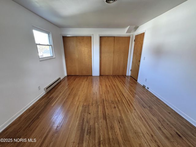 2707 Arthur Street, Oregon, OH 43616