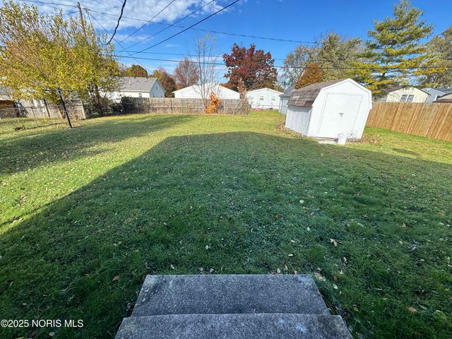 2707 Arthur Street, Oregon, OH 43616