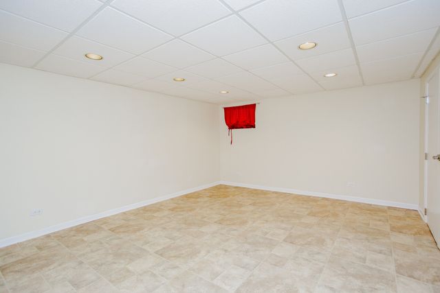 1481 Chaffee Court, Elk Grove Village, IL 60007