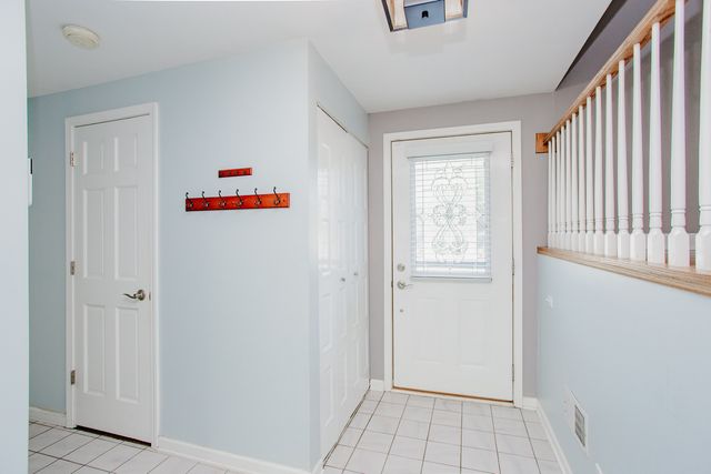 1481 Chaffee Court, Elk Grove Village, IL 60007