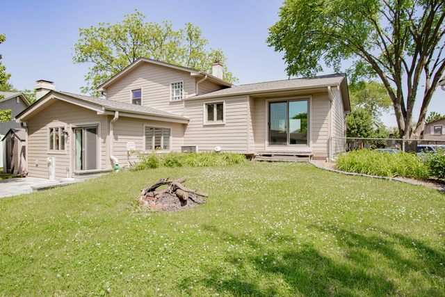1481 Chaffee Court, Elk Grove Village, IL 60007