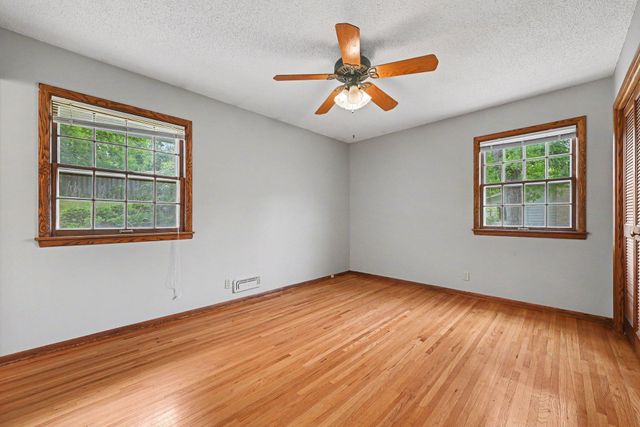 12919 5th Avenue S, Burnsville, MN 55337